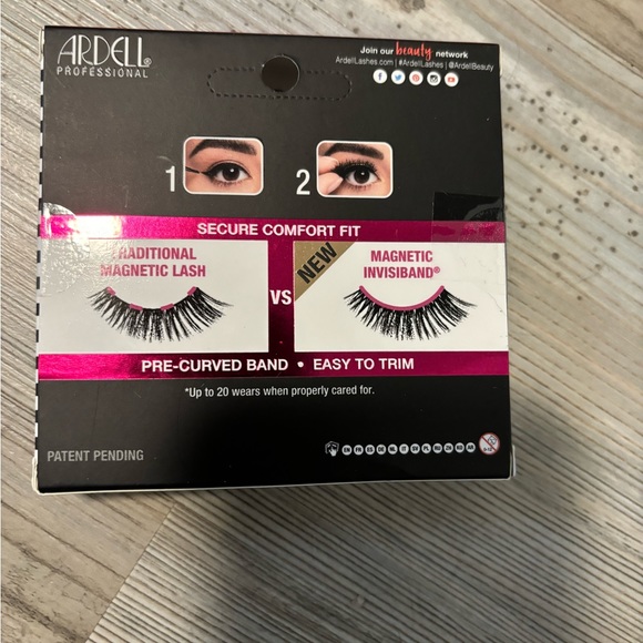 Ardell Professional Magnetic Lashes W/Magnetic Glue, #050 NIB - Picture 2 of 3